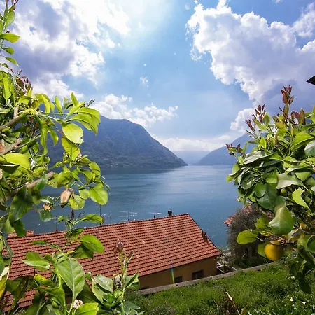 Bella Lake View Апартаменты